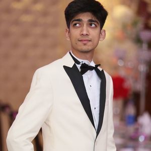 Meet your Posher, Umair